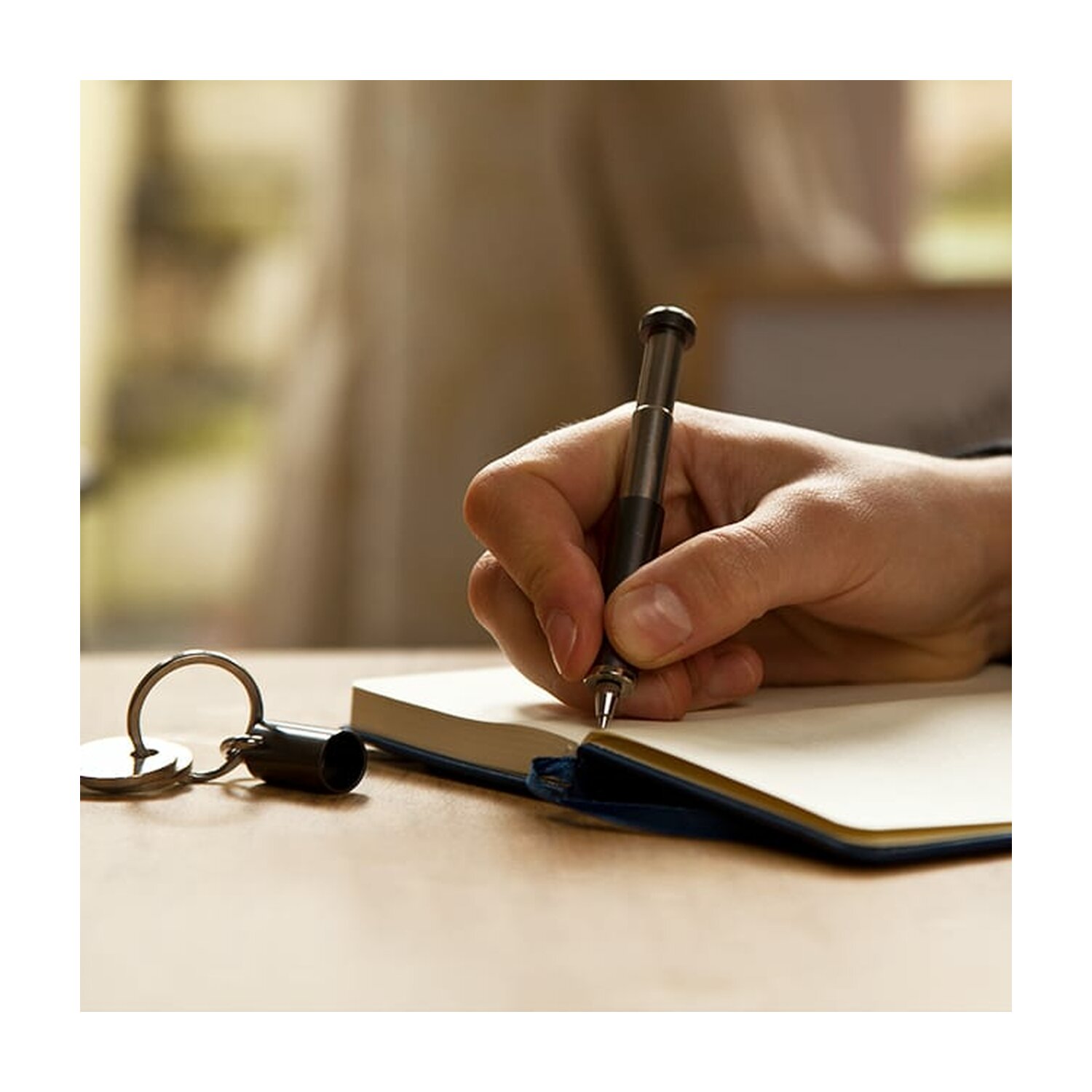 True Utility Telescopic Pen Schlüsselring-Kugelschreiber – Bild 4